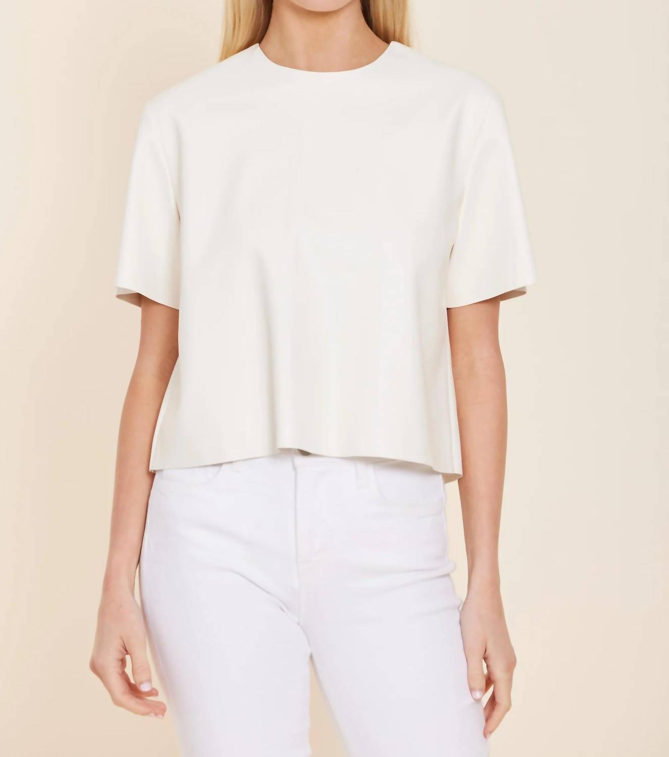 New Dolce Cabo Faux Leather Cropped Shirt In Creme